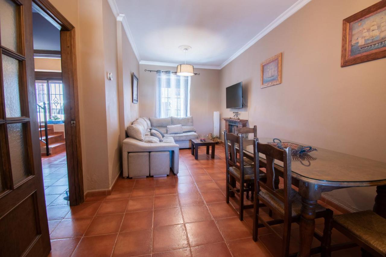 Villa Elisabeth Con Piscina Climatizada Chimenea Y Terraza Arriate Exterior foto